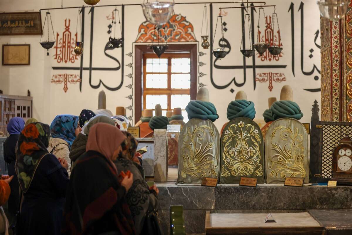 Dünyanın kalbi Konya’da atıyor! Bu yıl 2,7 milyon ağırlandı 28